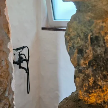 Zidanica Muhic * Dolenjske Toplice